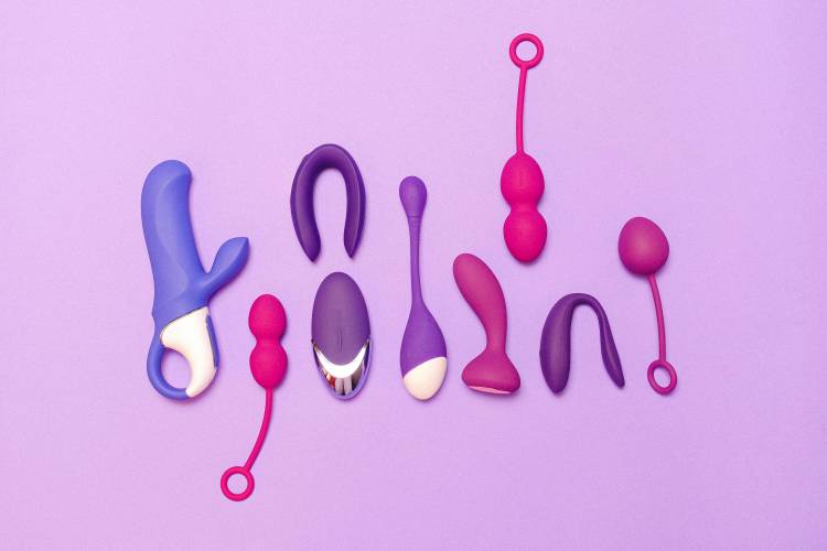 Oblíbené sex toys pro rok 2024: Co by nemělo chybět ve vaší ložnici?
